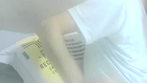 Snapshot of vejame23 chatting on November 1, 5:44 am vejame23 online show from November 1, 5:44 am