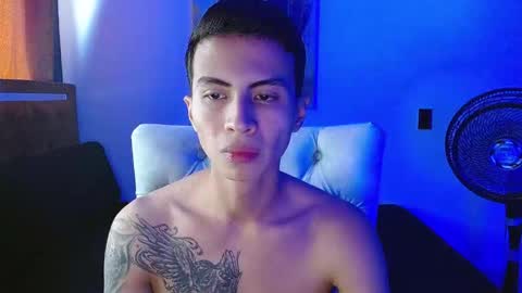 velk_hot1 online show from March 16, 11:58 am