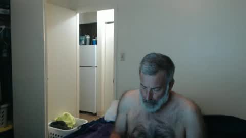 hairy man online show from February 14, 1:00 am