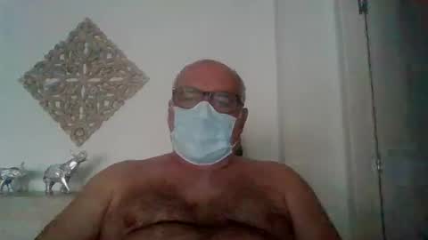 vic_manu online show from April 23, 7:35 am