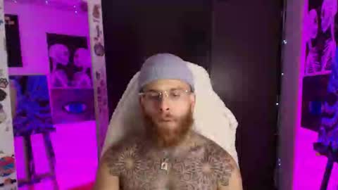 vickingcock7 online show from March 7, 3:48 am