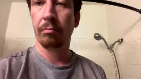 vicrobertson595 online show from January 5, 5:38 pm