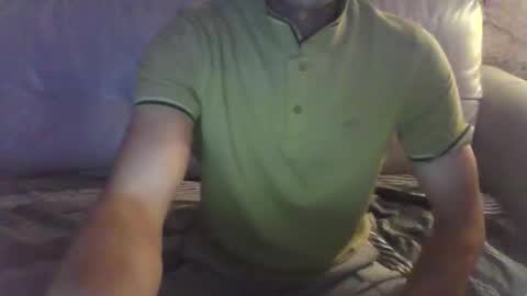 Snapshot of victor_1486 chatting on September 28, 8:07 pm victor_1486 online show from September 28, 8:07 pm