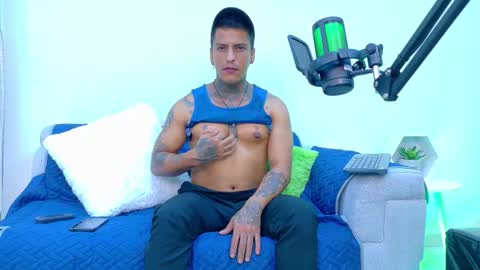 Victor online show from October 30, 8:10 pm