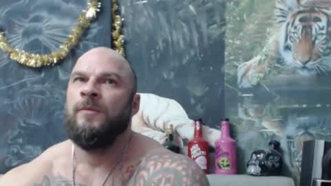 viking online show from April 3, 6:26 pm