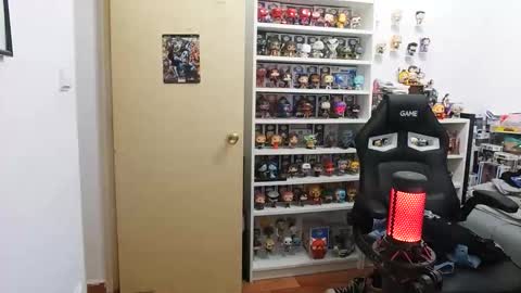 vikingc0ck_ online show from November 4, 4:19 pm