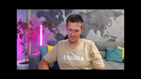 Snapshot of vikingchrisss chatting on October 12, 11:04 am vikingchrisss online show from October 12, 11:04 am