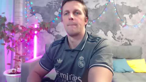 vikingchrisss online show from January 10, 11:25 am