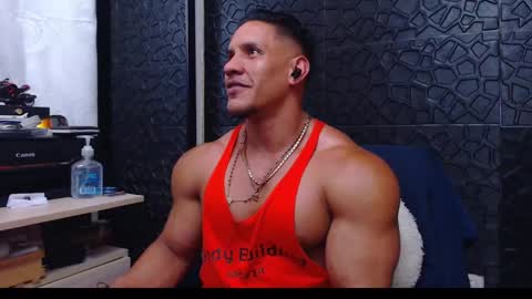 Snapshot of viktorherrera chatting on January 9, 6:36 pm Viktor Herrera online show from January 9, 6:36 pm