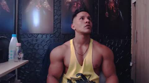 Viktor Herrera online show from March 2, 5:31 pm