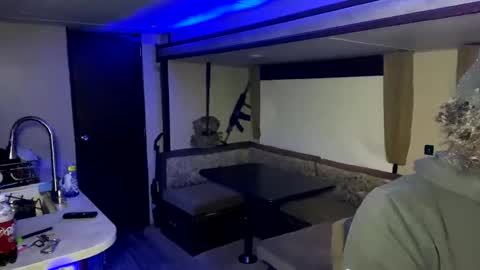 Sanji online show from December 13, 1:26 am