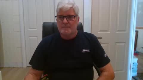 viper654321 online show from April 22, 4:19 am