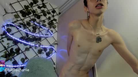 vodkadelulo online show from March 9, 1:49 pm