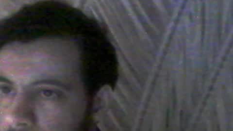 Snapshot of vredesbyrd5 chatting on December 31, 5:00 am VRED online show from December 31, 5:00 am