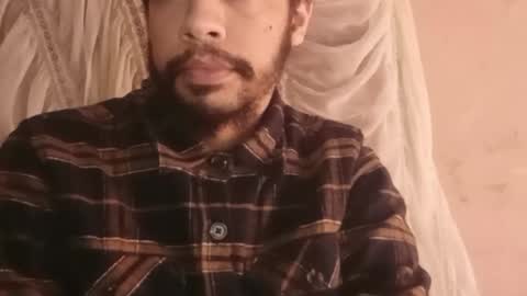 Snapshot of vredesbyrd5 chatting on January 20, 4:21 am VRED online show from January 20, 4:21 am