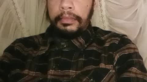 Snapshot of vredesbyrd5 chatting on January 22, 5:05 am VRED online show from January 22, 5:05 am