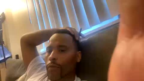 waitiluseemywhoa8 online show from October 15, 10:06 pm