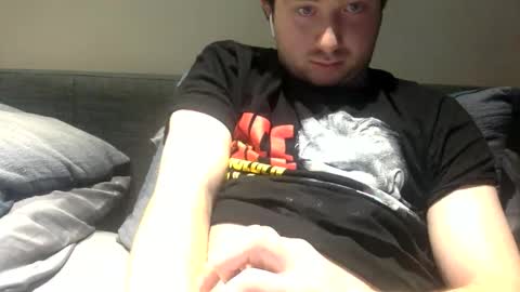 wowaweeman online show from January 5, 6:00 pm