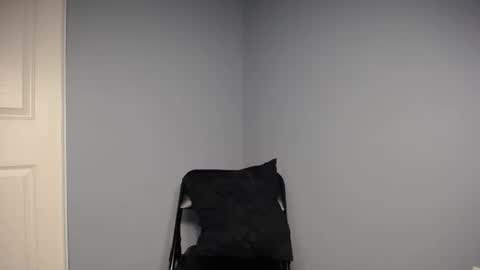 wannaplay1025 online show from November 12, 1:11 am