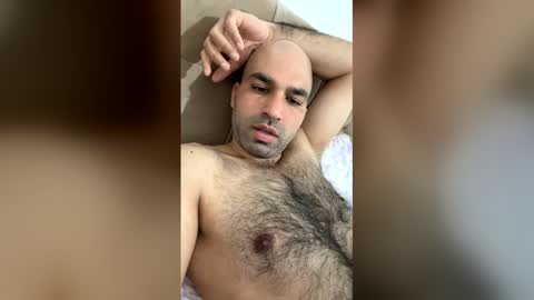 waqasshaukat762 online show from April 16, 11:18 pm