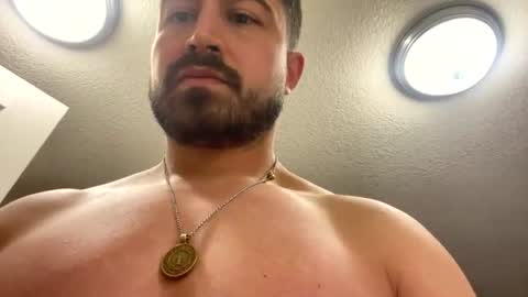 weightsnwhiskey69 online show from July 10, 12:08 pm