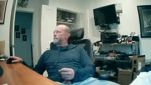 weseeyouwatching online show from December 2, 7:28 pm