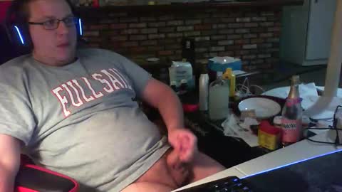 whateverdude555 online show from December 14, 6:04 pm