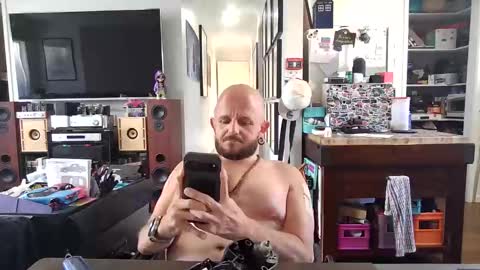 wheelzie online show from March 5, 7:05 am