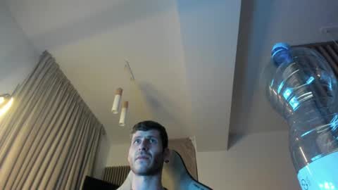 Michael online show from April 3, 6:15 pm