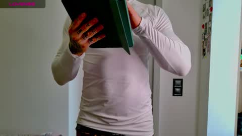 Max online show from February 15, 11:51 am