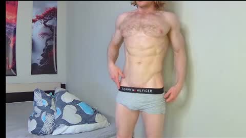 whitebars22 online show from July 2, 5:35 am