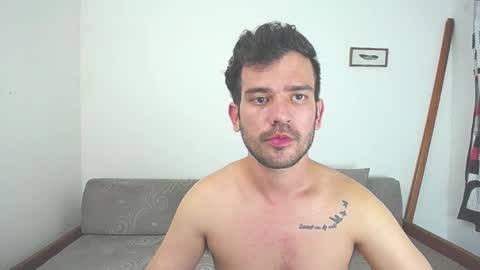 Dylan white online show from December 14, 10:39 pm