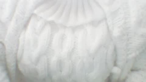 Snapshot of whitesweater chatting on February 10, 7:04 am whitesweater online show from February 10, 7:04 am