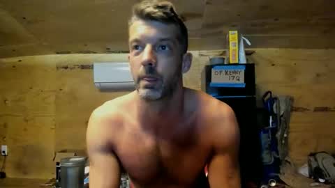 whocaresnotme1 online show from June 2, 2:01 am