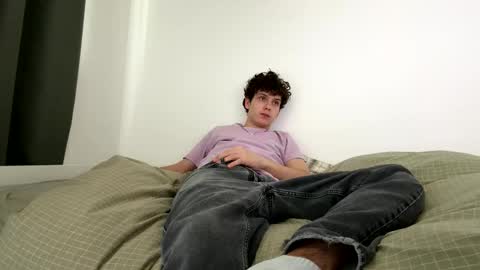 wilddesire18 online show from February 13, 2:22 pm