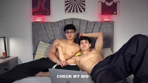 WildDesire online show from February 19, 2:19 am