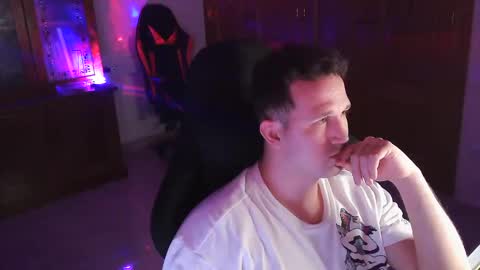 Carlos online show from October 14, 11:12 pm