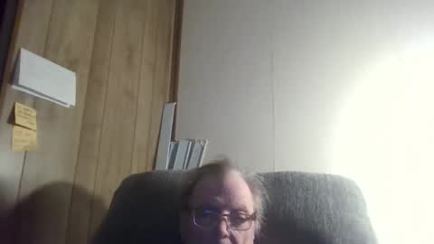 Snapshot of williammcgowan007 chatting on October 25, 12:18 pm williammcgowan007 online show from October 25, 12:18 pm