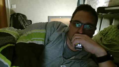 Dirty online show from October 28, 6:54 pm