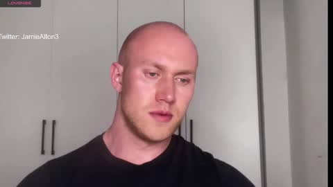 Wlademar online show from April 2, 2:42 am