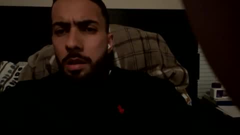 Snapshot of wolf944980 chatting on December 23, 3:50 am wolf944980 online show from December 23, 3:50 am