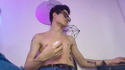  W O L F  online show from October 23, 2:53 pm