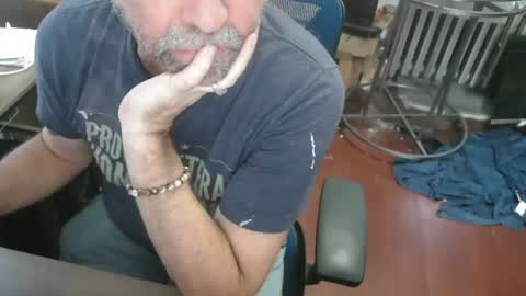 woodworker6473 online show from June 29, 11:05 pm