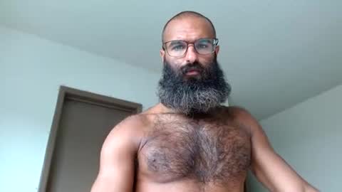 woof_wolf37 online show from June 23, 4:32 pm
