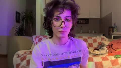 Glen online show from March 31, 10:22 pm