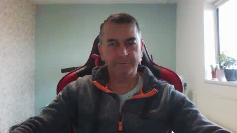 Snapshot of wxdj chatting on February 16, 9:48 am RealBoy online show from February 16, 9:48 am