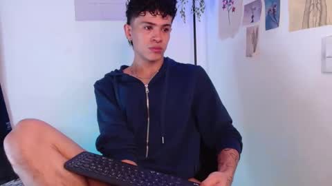 Snapshot of wyatt_444 chatting on December 28, 5:14 pm wyatt online show from December 28, 5:14 pm