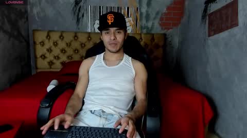 X Hache X online show from October 24, 7:37 pm