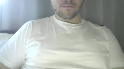 x_yes online show from November 20, 12:04 pm