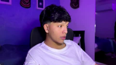 Xander bonnet online show from December 4, 12:23 pm